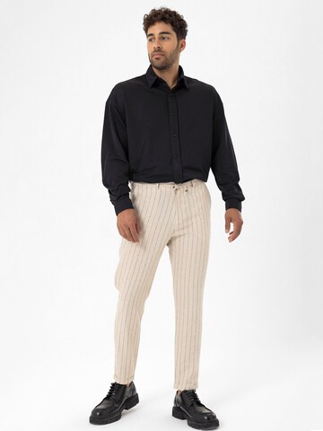 Dandalo Regular fit Button Up Shirt in Black
