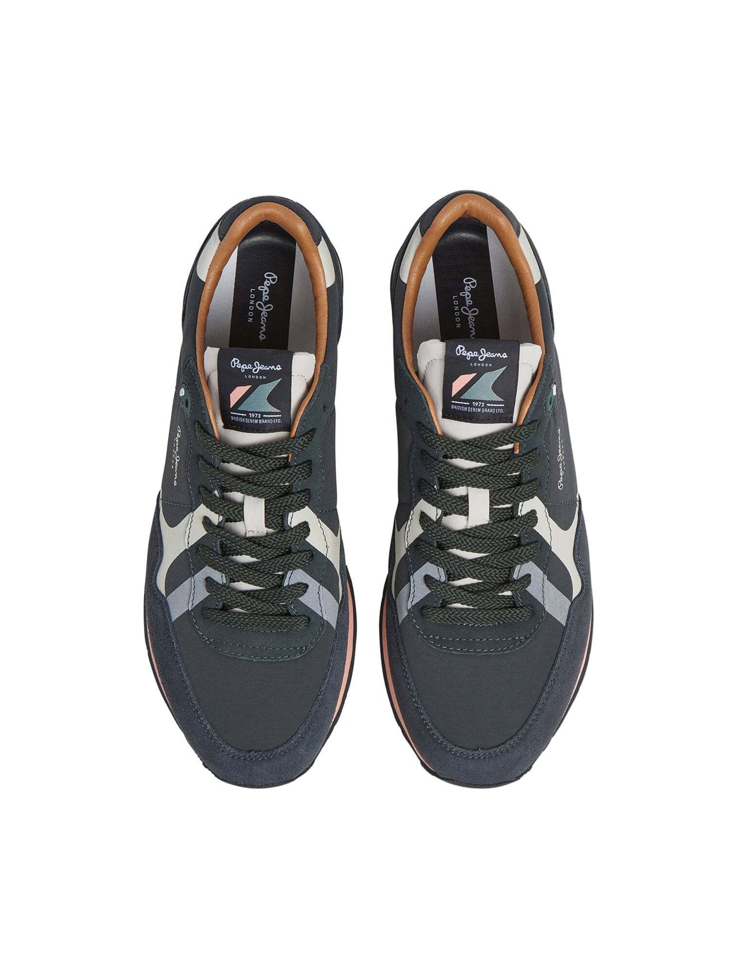 Pepe Jeans Platform trainers in Black
