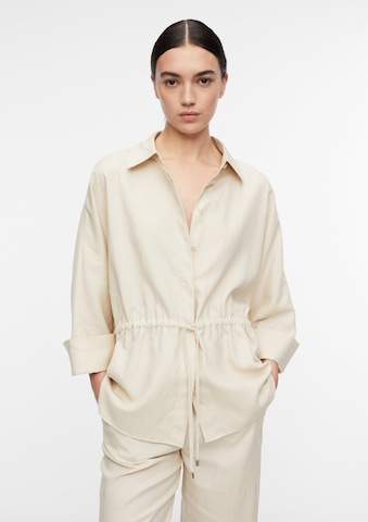 COMMA Blouse in Beige: voorkant