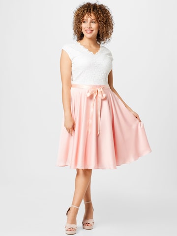 SWING Curve Koktejlové šaty – pink: přední strana