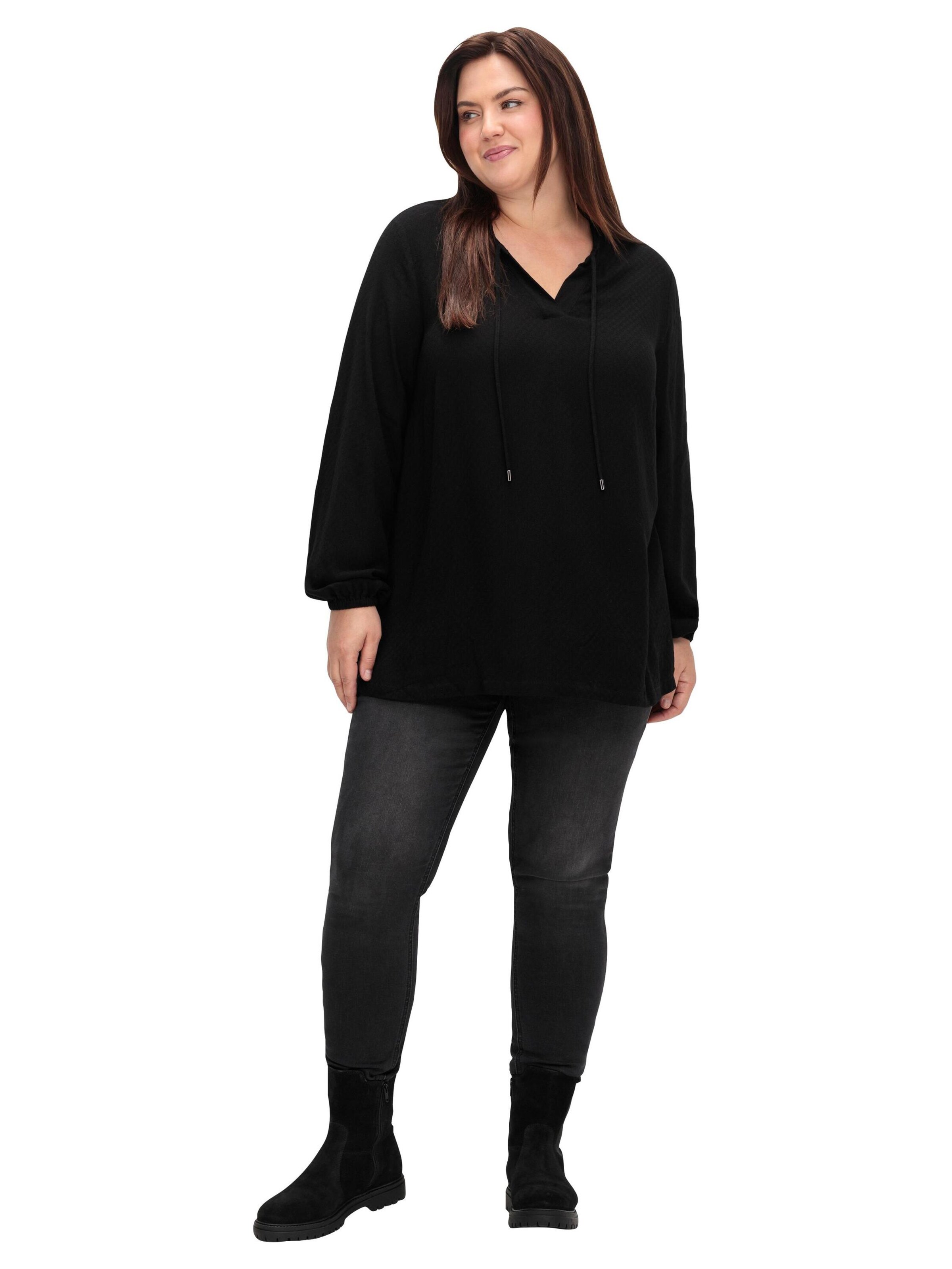 SHEEGO - Túnica en negro