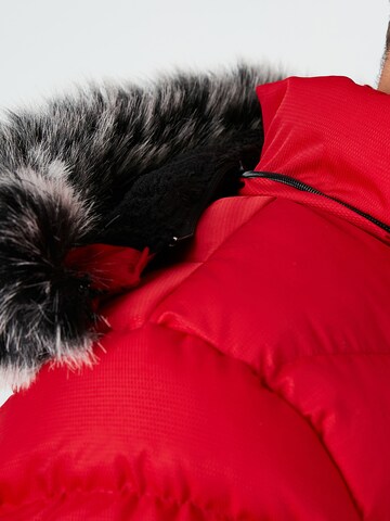 Cappotto invernale 'Buratti' di Buratti in rosso