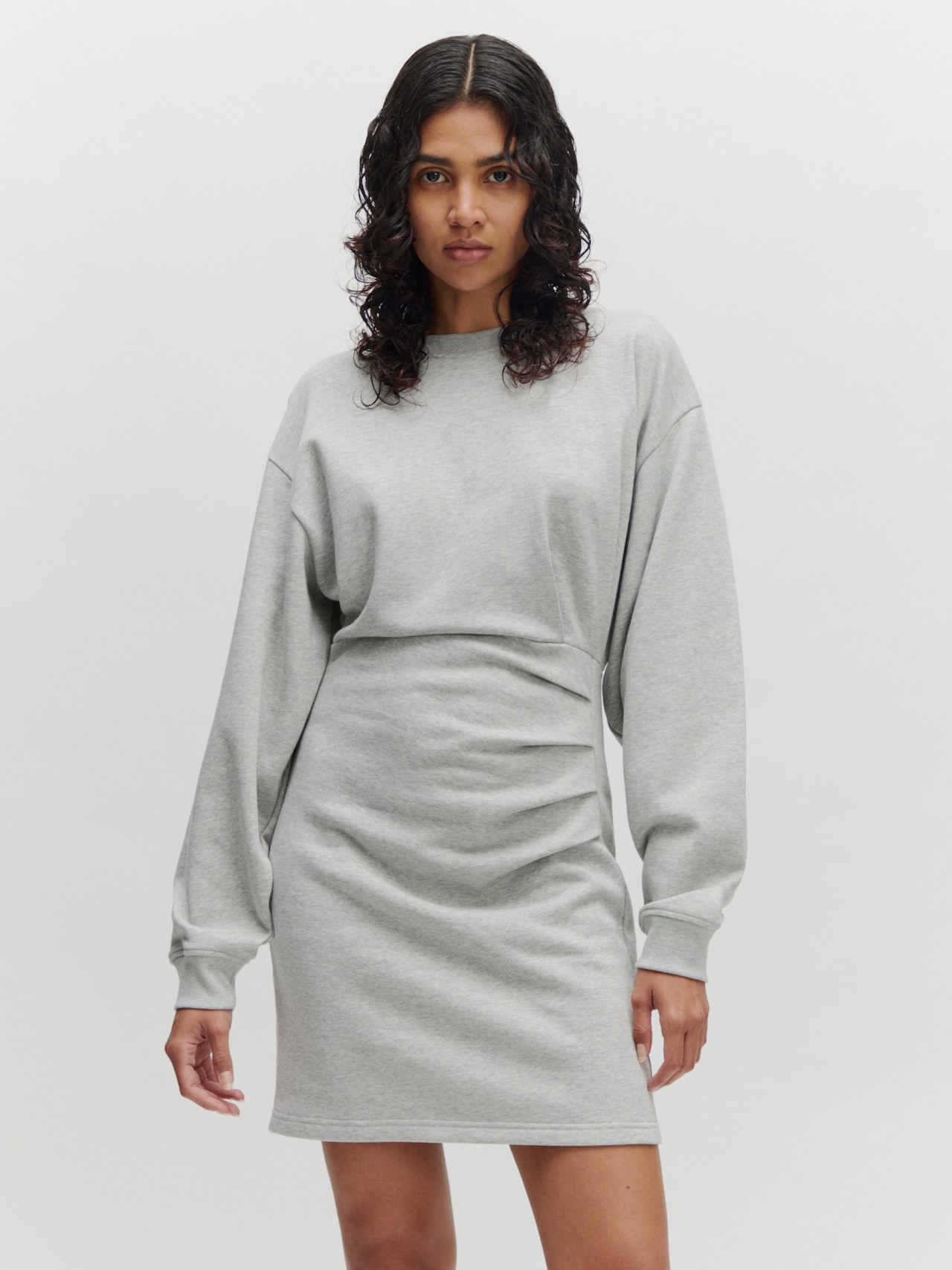 EDITED Produkte Kleid 'Lisabat' grau