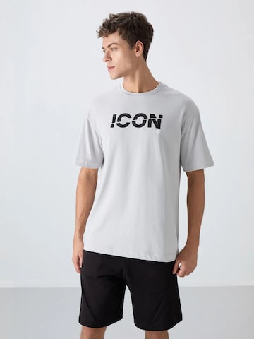 Tommy Life Shirt in Grey