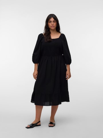 Vero Moda Curve Šaty 'VMCDICTHE' - Čierna