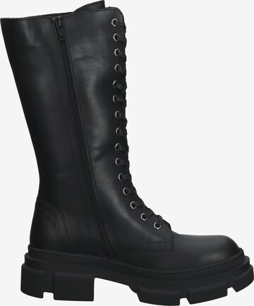 ILC Lace-Up Boots in Black