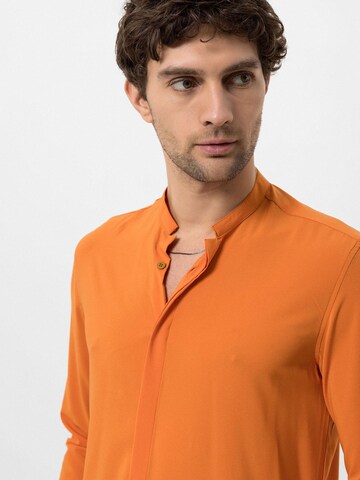 Coupe regular Chemise Antioch en orange