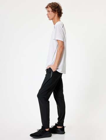 Koton Regular Broek in Zwart