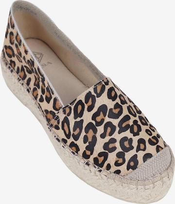 Desa Espadrilles in Bruin: voorkant