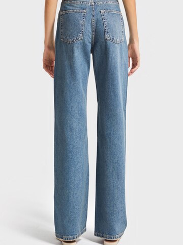 IT'S BASIC Regular Jeans 'Straight Mid Rise Jeans' in Blauw