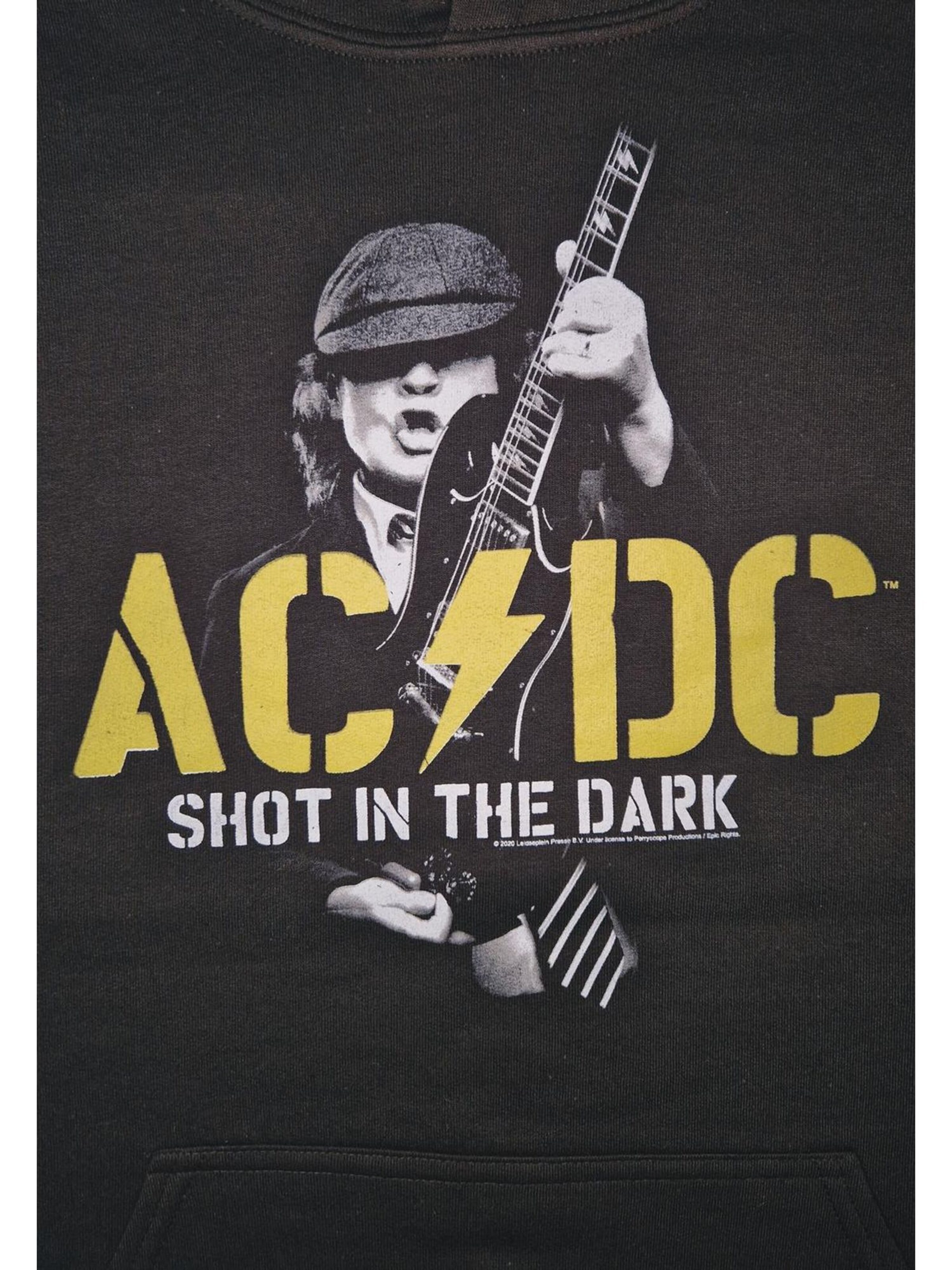 AC/DC Sweatshirt 'AC/DC PWR Shot in the Dark Kapuzenpullover' in Black