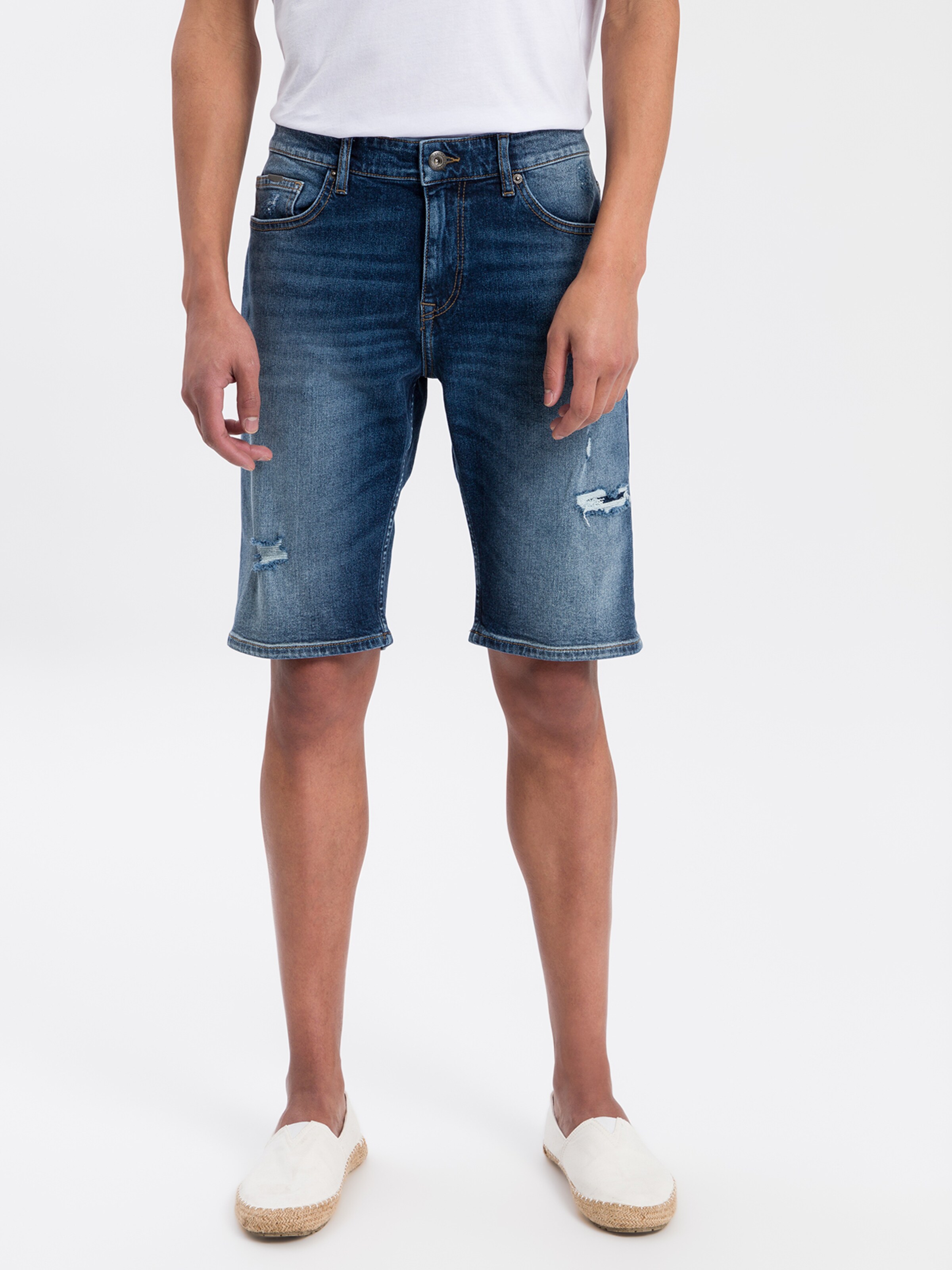 Männer Große Größen Cross Jeans Jeans ' Leom ' in Dunkelblau - QN24189 Männer Große Größen Cross Jeans Jeans ' Leom ' in Dunkelblau - QN24189