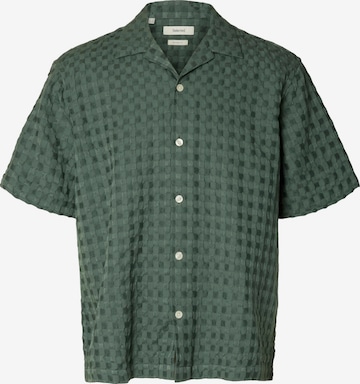 SELECTED Comfort fit Button Up Shirt 'SLHMonty' in Green: front