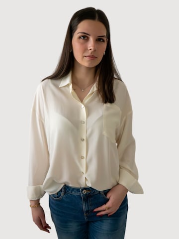 WEARABLE STORIES Blouse 'Jess' in Beige: front
