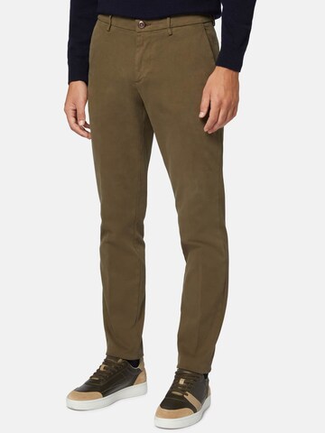 Boggi Milano Regular Trousers with creases in Green: front