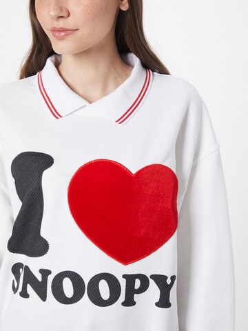 Vintage Supply Sweatshirt 'SWEAT' i vit