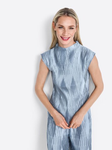 Rich & Royal Blus i blå: framsida
