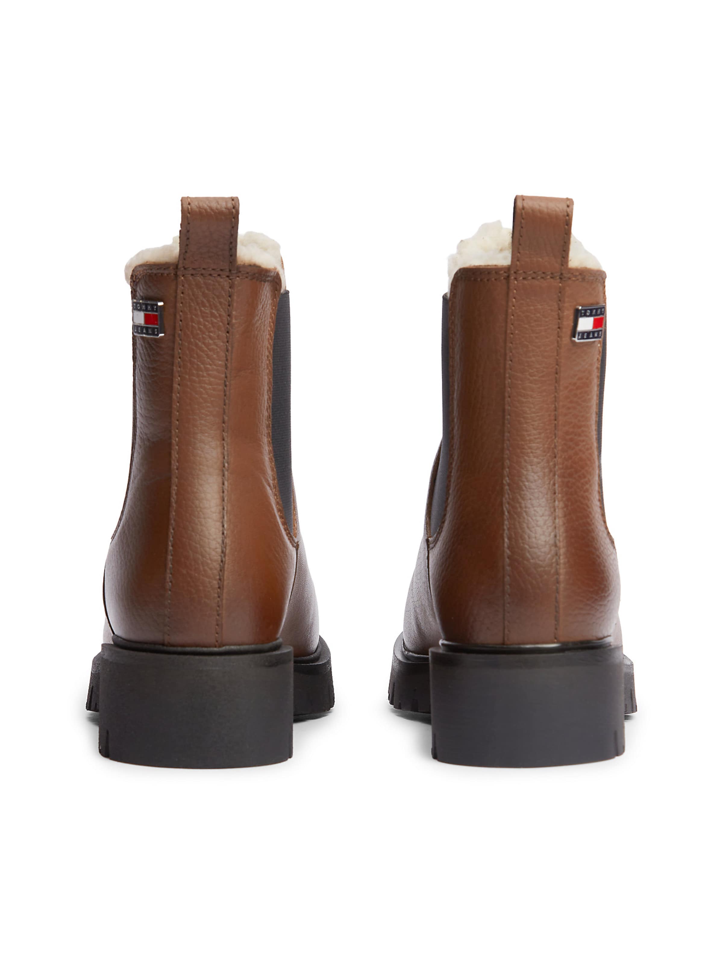 Tommy Jeans Chelsea Boots in Braun