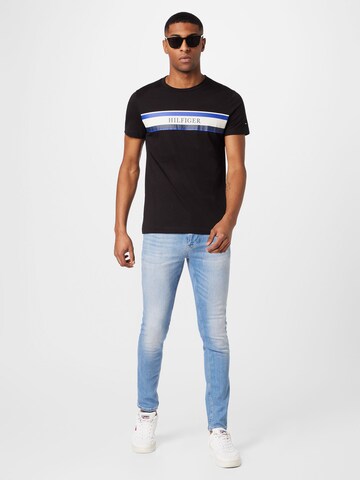 TOMMY HILFIGER T-Shirt in Schwarz