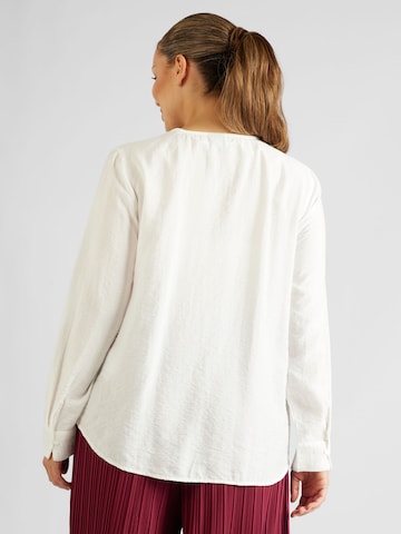 Vero Moda Curve - Blusa 'Lena' en blanco