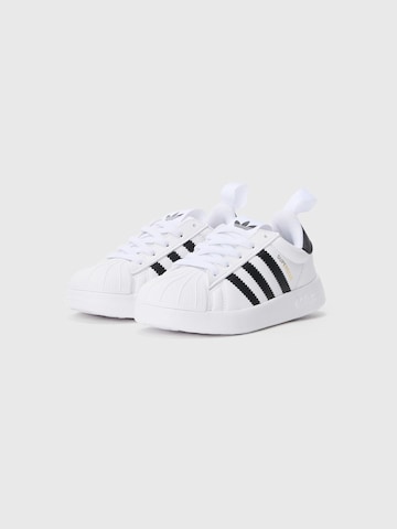 ADIDAS ORIGINALS Кроссовки 'Adifom Superstar 360' в Белый