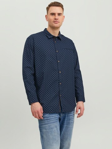 Jack & Jones Plus Regular fit Button Up Shirt in Blue: front