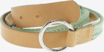 COMMA Belt in One size in Green: front