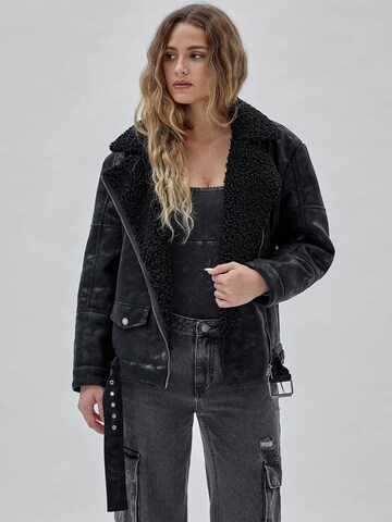 GUESS Performance Jacket in Black: front