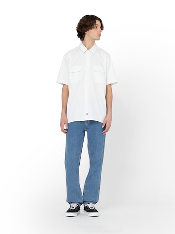 DICKIES Comfort fit Button Up Shirt in White