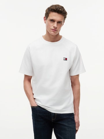 T-Shirt TOMMY HILFIGER en blanc : devant