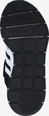 ADIDAS ORIGINALS - Zapatillas deportivas 'Swift Run X J' en negro