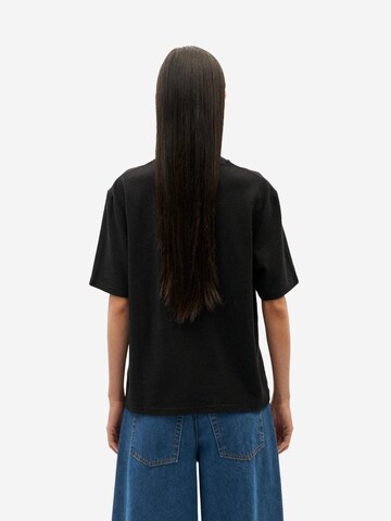 Maglietta 'HEMP AIDIN' di Thinking MU in nero