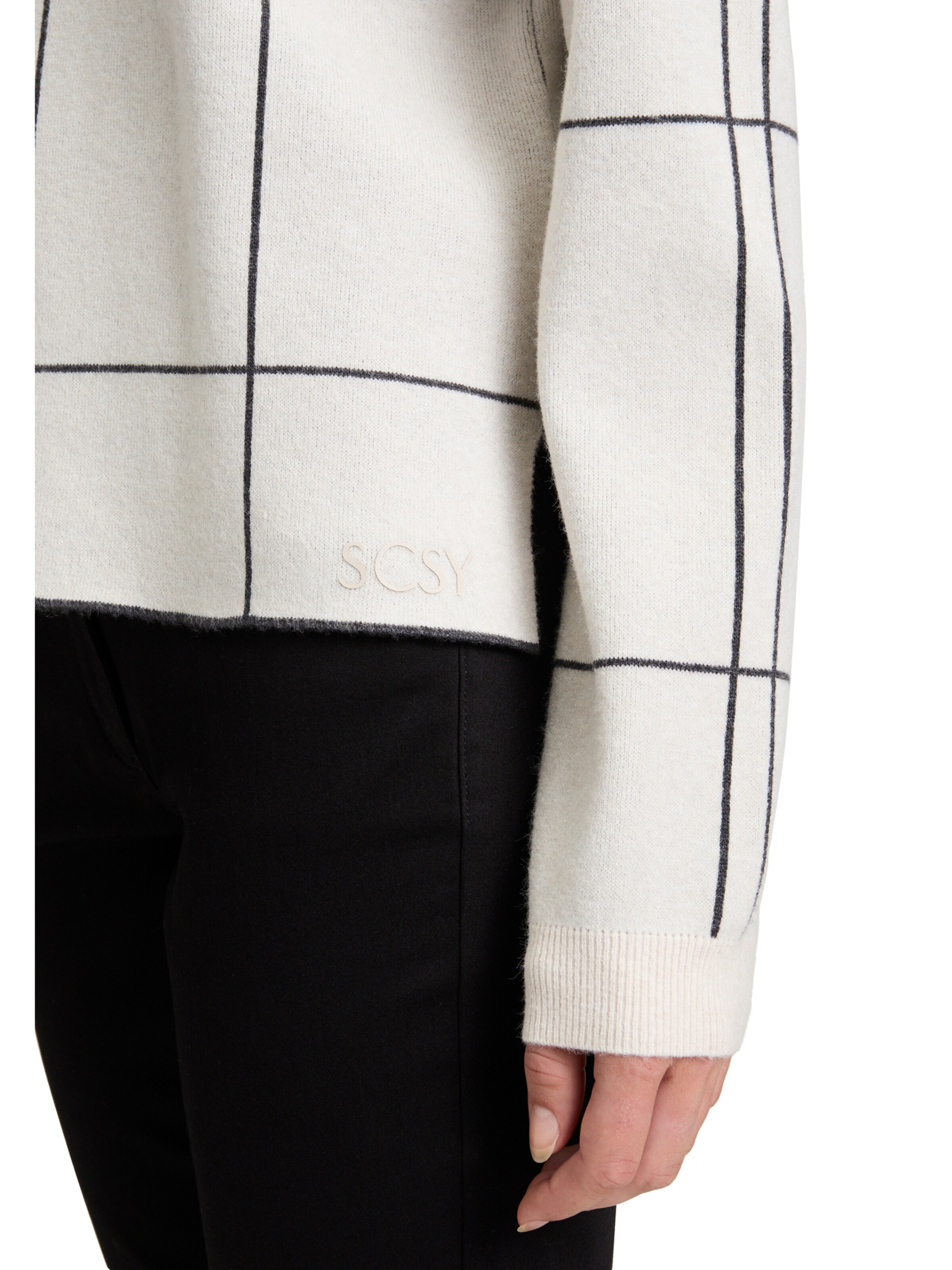 Betty Barclay Sweater in Beige