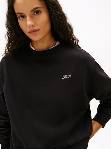 Tommy Jeans Свитшот в Черный