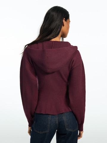 Cardigan Bershka en rouge