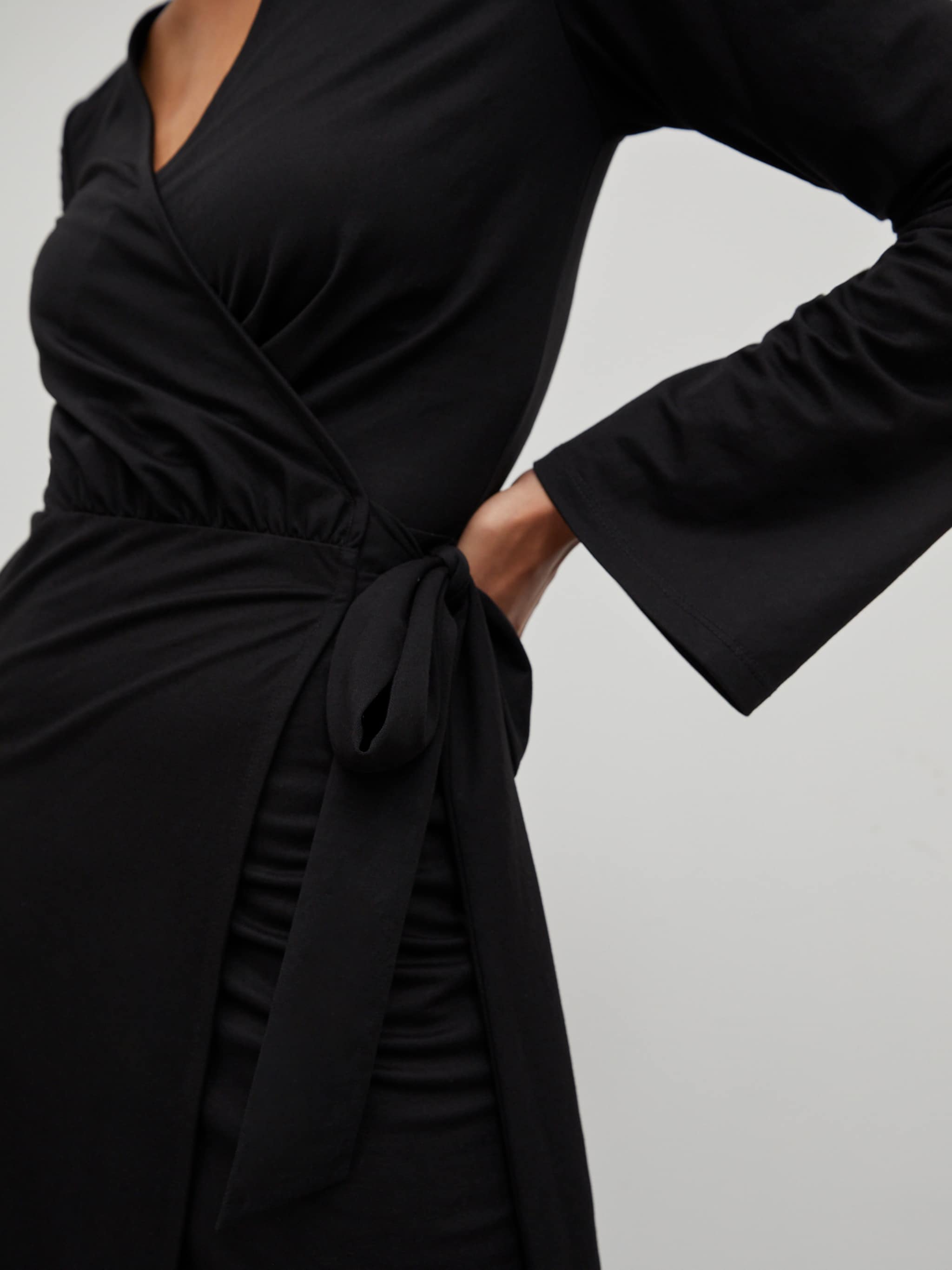 EDITED Produkte Kleid 'Dorothy' schwarz