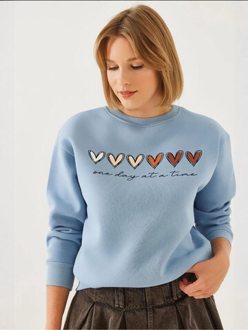 Felpa di Bianco Lucci in blu