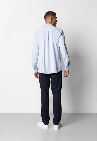 Clean Cut Copenhagen Tapered Chino 'Brendon' in Blauw