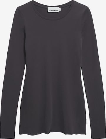 T-shirt ARMEDANGELS en gris : devant