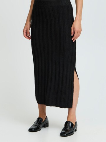 b.young - Falda en negro: frente