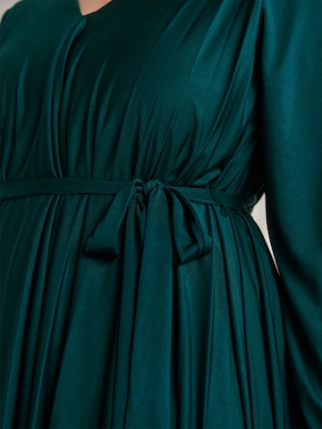 Guido Maria Kretschmer Curvy Φόρεμα 'Cosima' σε πράσινο