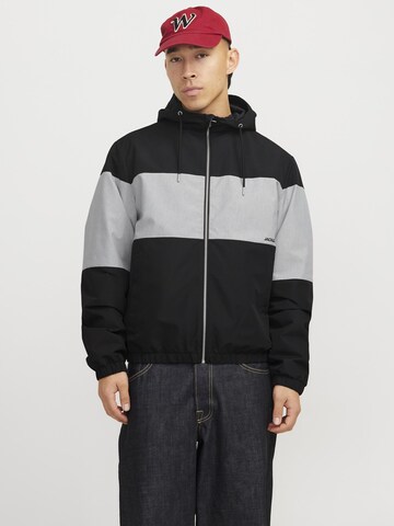 JACK & JONES Overgangsjakke i sort: forside