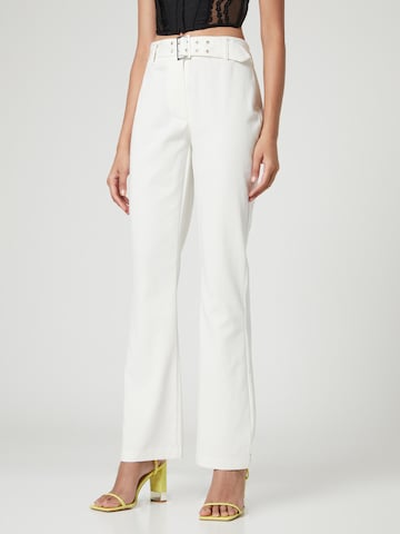 Bootcut Pantalon 'Luce' SHYX en blanc : devant