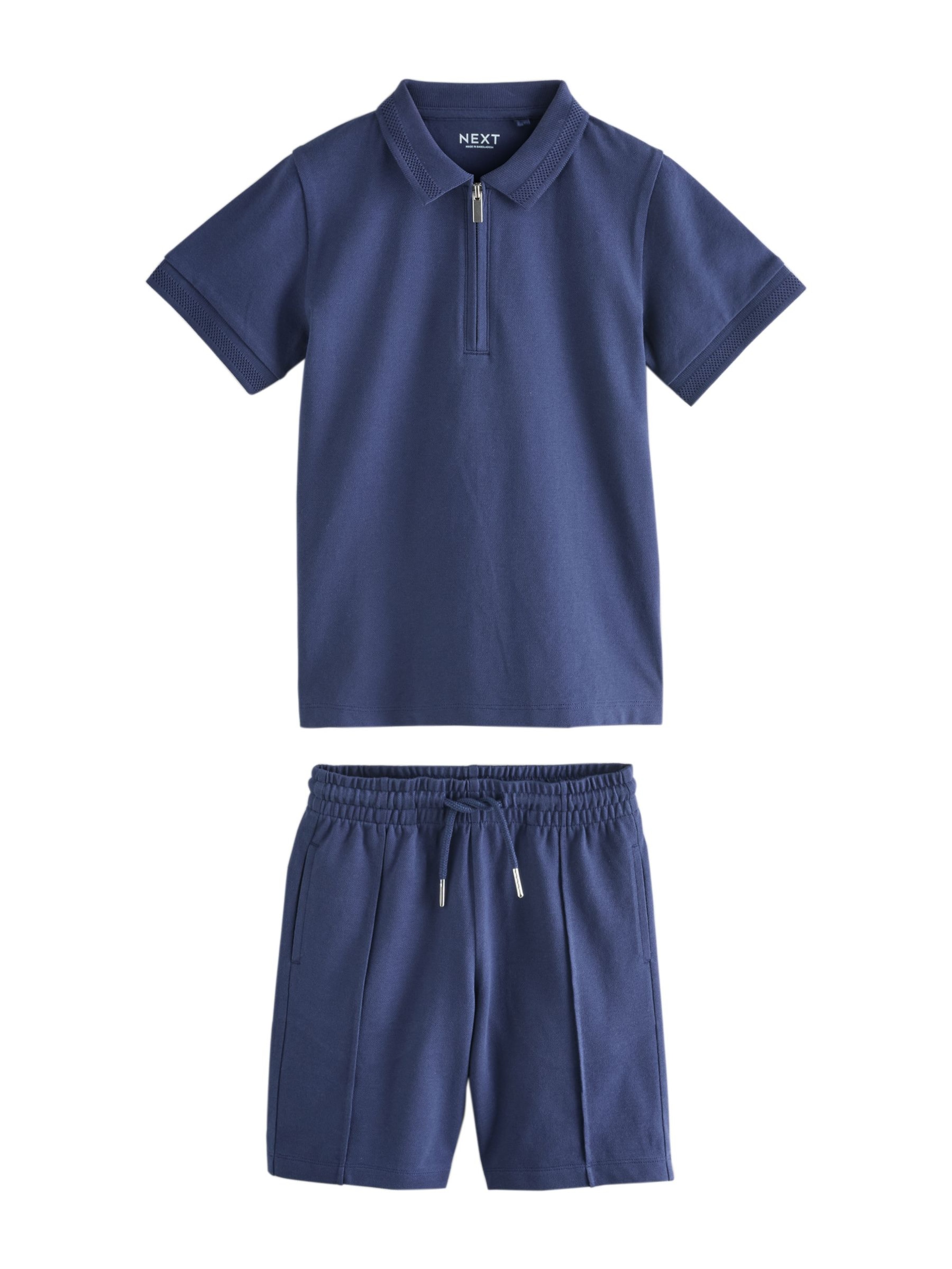 Next Set in Blau: Vorderseite