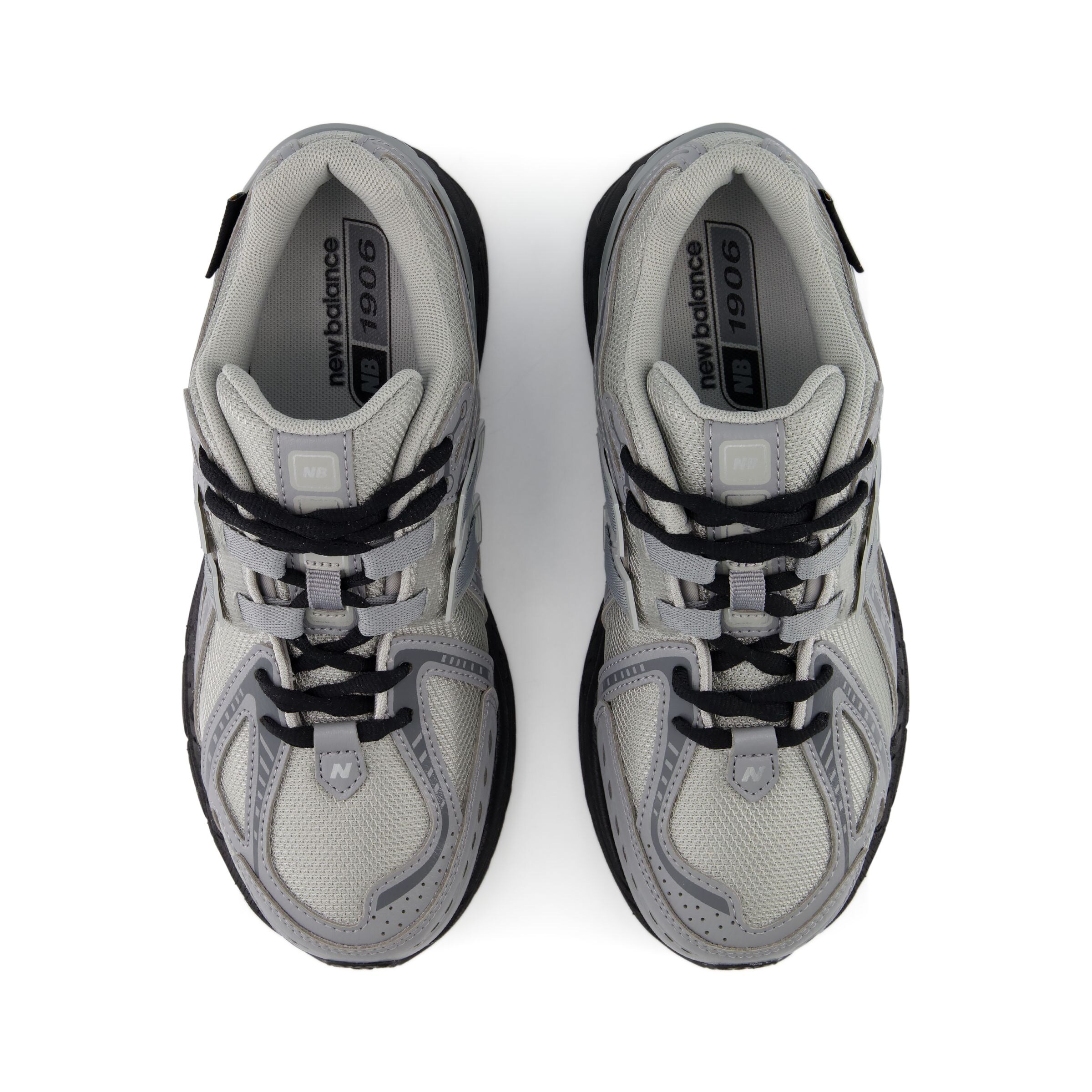Sneaker '1906 Lace' di new balance in grigio