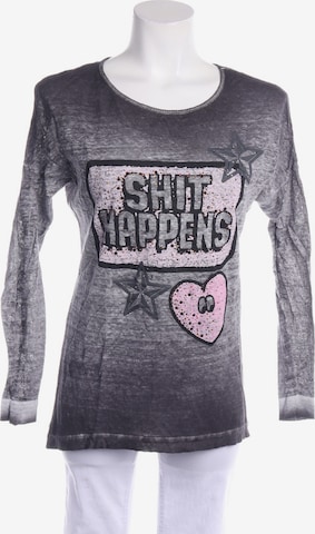 Rich & Royal Top & Shirt in XS in Grey: front