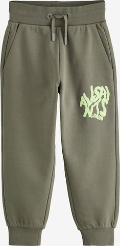 smALLSAINTS Tapered Housut 'Orlando' värissä vihreä: etupuoli