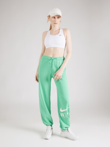 Effilé Pantalon 'AIR' Nike Sportswear en vert