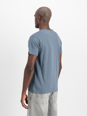 ALPHA INDUSTRIES T-shirt i blå