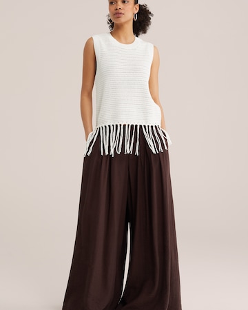 Tops en tricot WE Fashion en beige